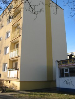 Gdynia, ul. Starogardzka 8 i 10 (malowanie szczytów)